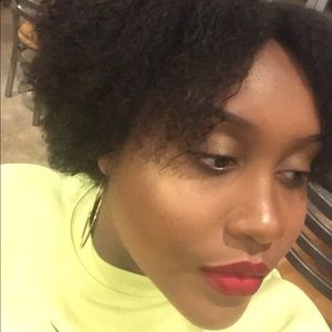 Meet your Posher, Sydney